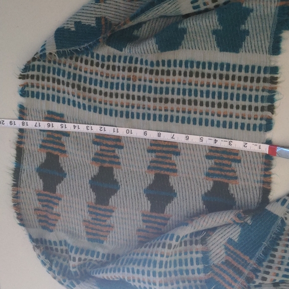 eco By Rising Tide Wrap/Shawl - Picture 3 of 7